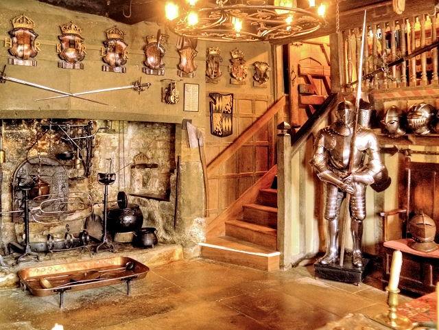 Armors and war equipments in Snowshill Manor