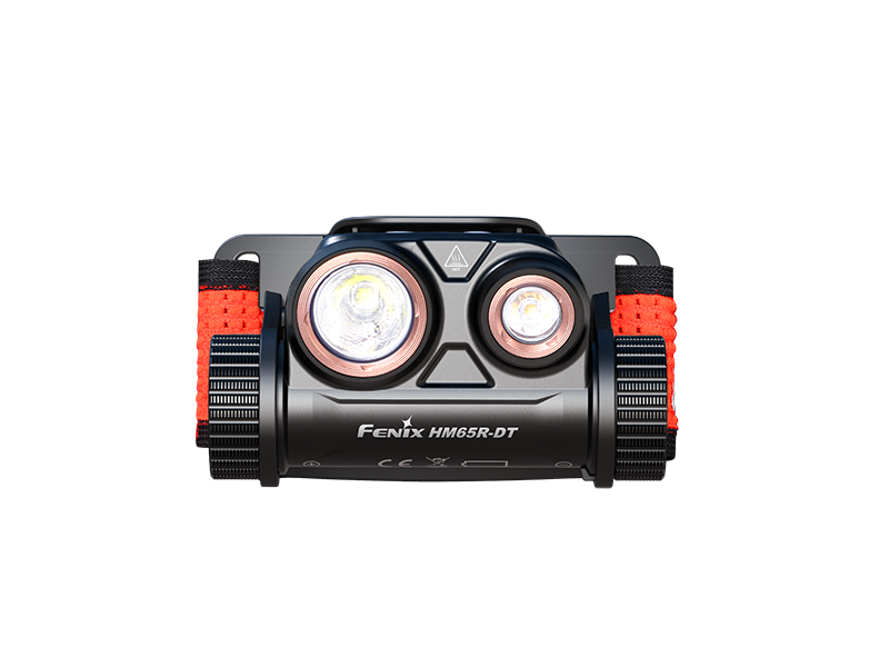 Đèn pin đội đầu Fenix ​​HM65R-DT thiết kế 2 LED có khả năng chiếu xa
