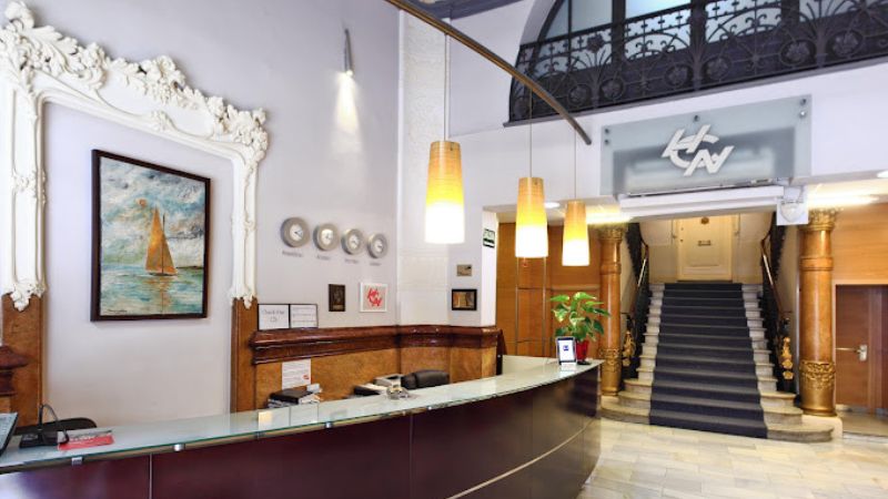 hôtel avec parking à Barcelone : Cuatro Naciones