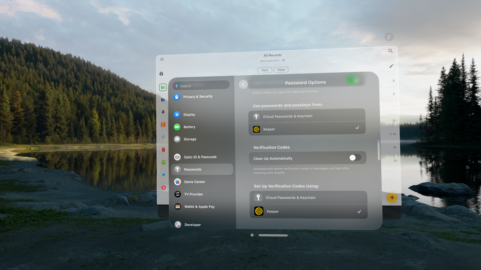 图片显示 Apple Vision Pro 屏幕，可以从中选择 Keeper 而非 iCloud KeyChain 作为默认密码管理器。