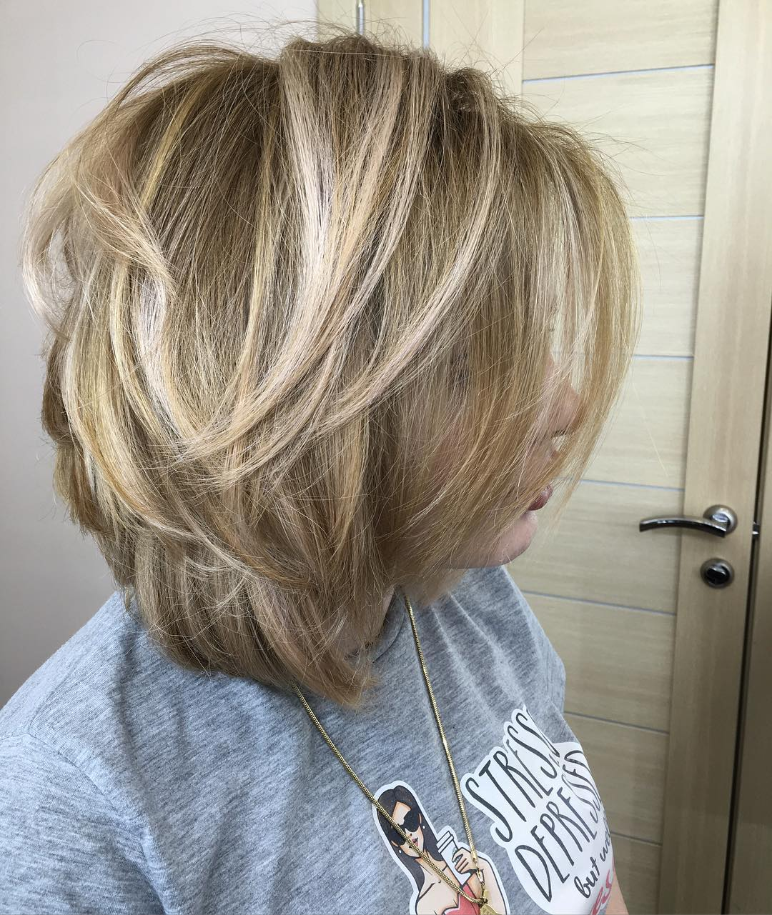 Bobbed Volume with Highlights Shoulder Length Hairstyles