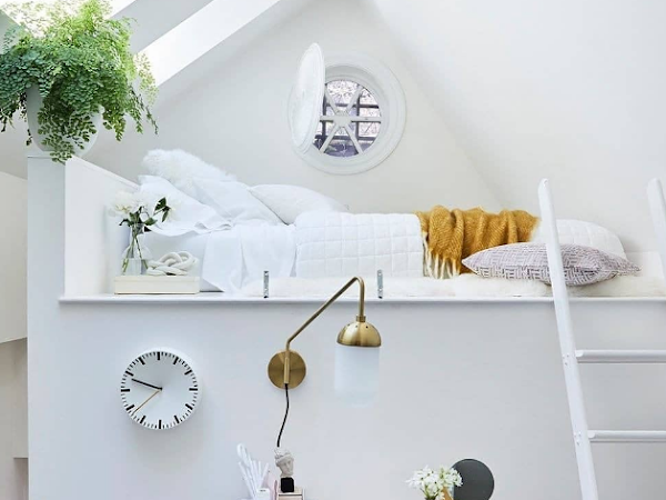 20 Ways to Organize a Small Bedroom