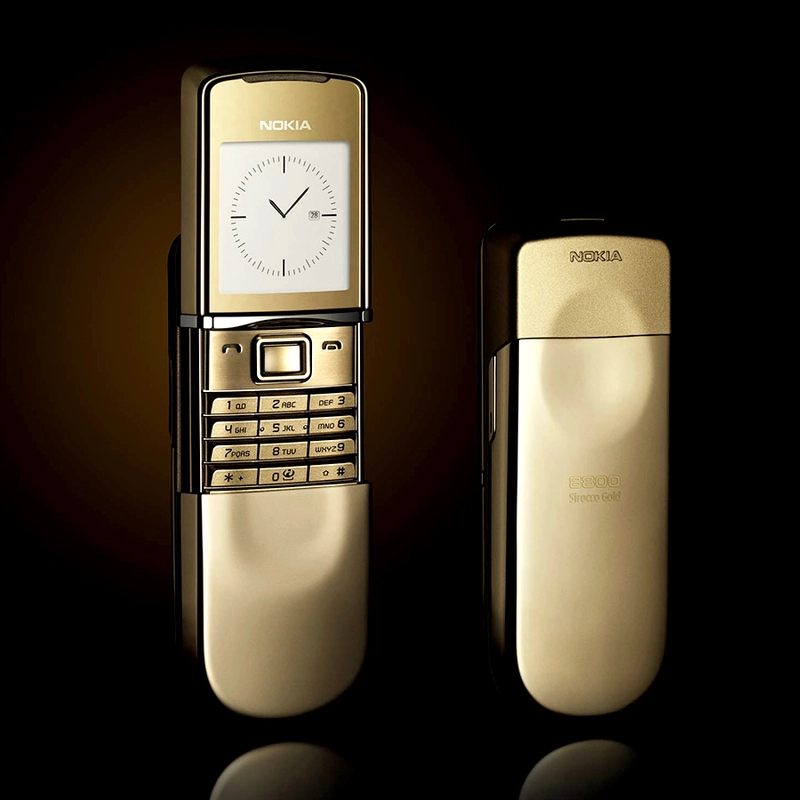 MANG GIÁ TRỊ CỔ ĐIỂN, ĐẲNG CẤP VÀ THẨM MỸ CỦA NOKIA 8800 | HOÀNG LUXURY