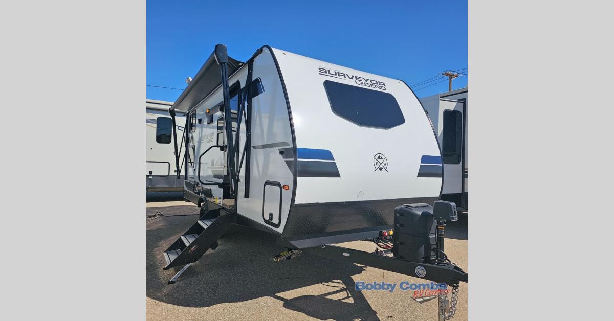 Find more deals on travel trailers when you shop at Bobby Combs RV Center today.