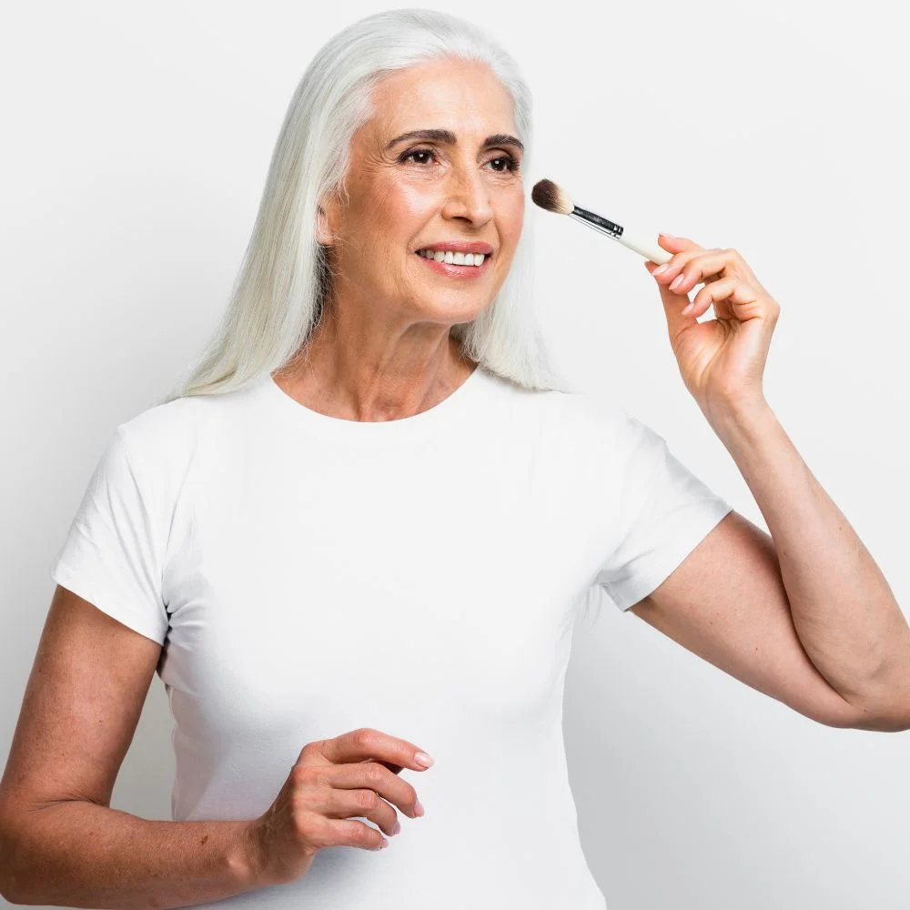 Uncover the Secret to Ageless Beauty: The Best Foundation For Mature Skin To Look Sophisticated