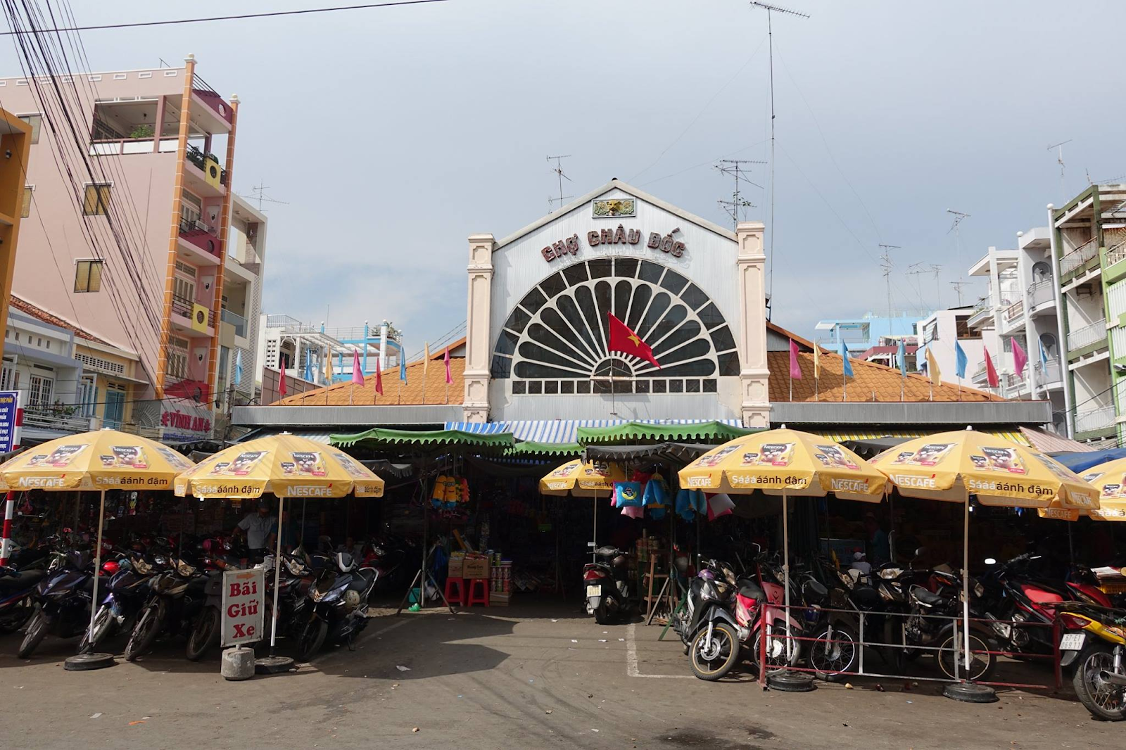 Khu chợ được yêu thích nhất tại An Giang