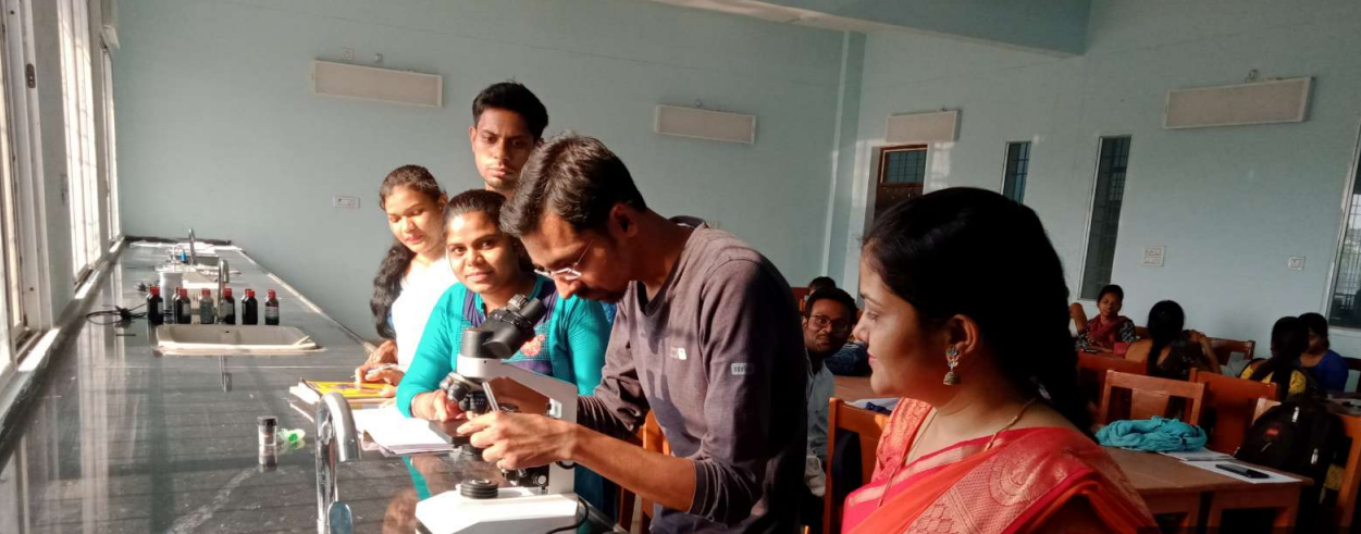 Shri Lokmani Sharma Mahavidyalaya Expert's Review and Verdict
