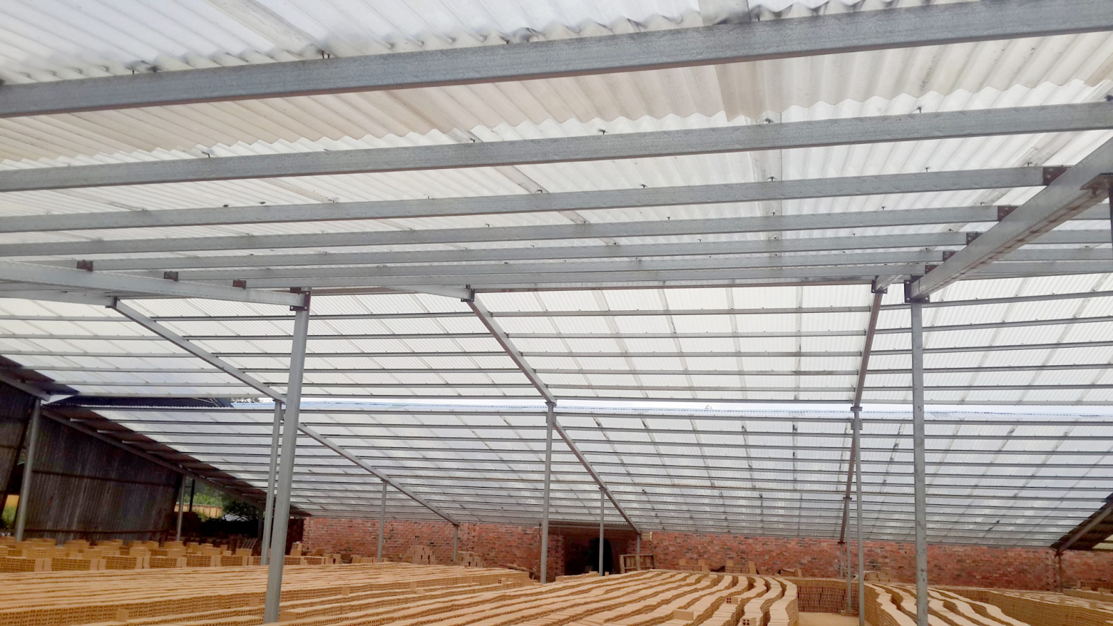 Ứng dụng của tôn sáng composite