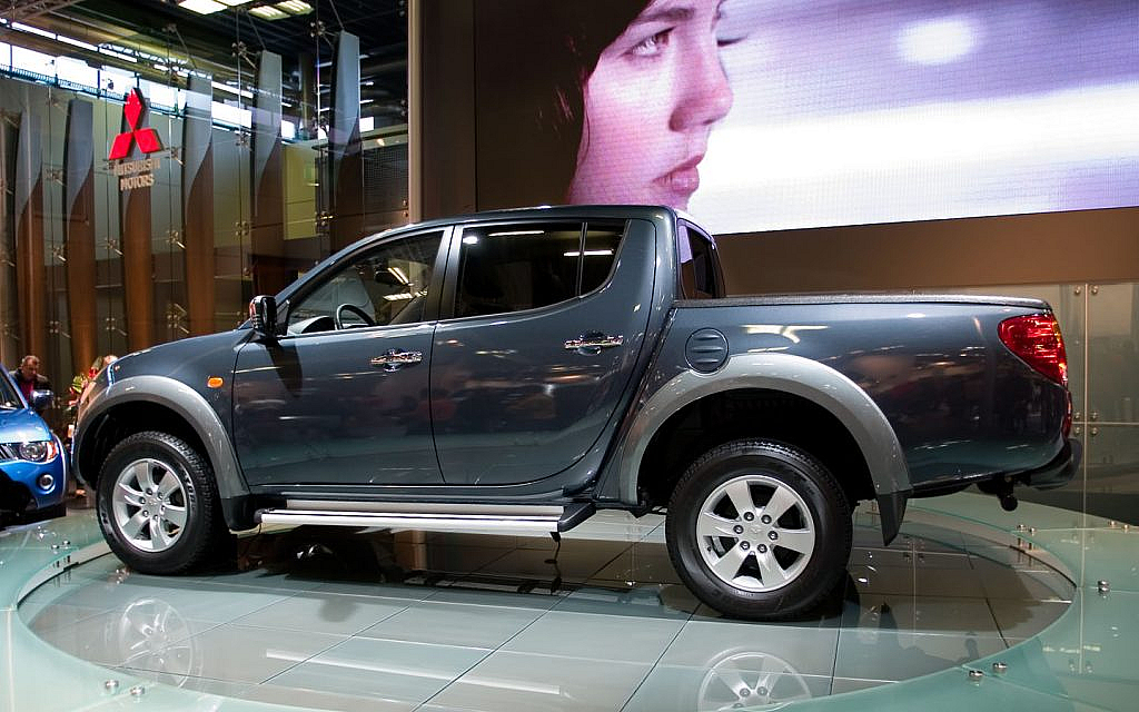 L200 is also among Mitsubishi popular cars in the UAE 