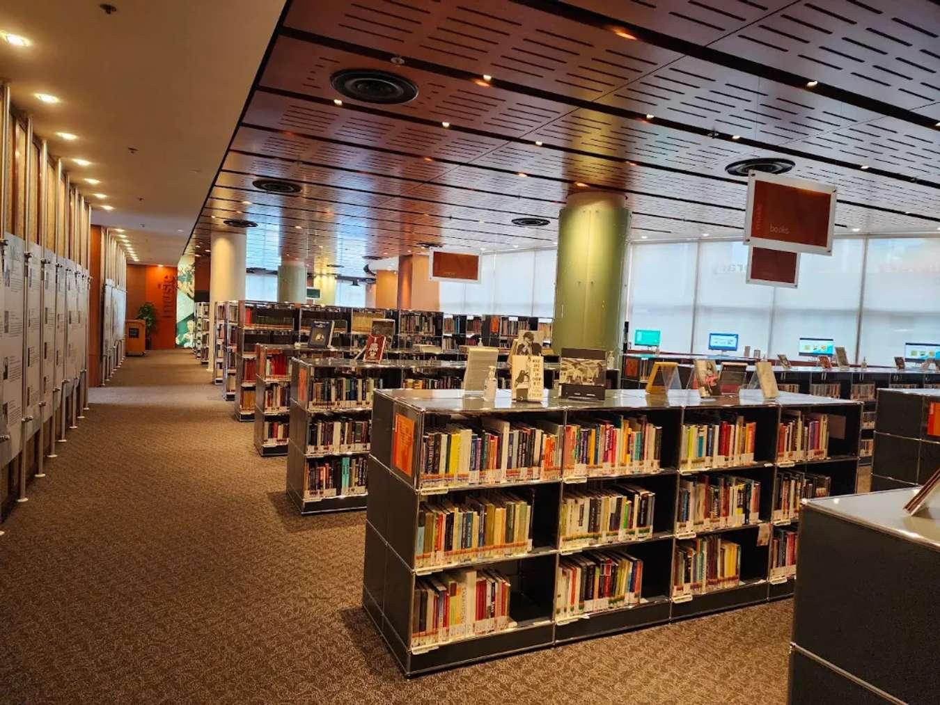 Không gian thư viện Esplanade 