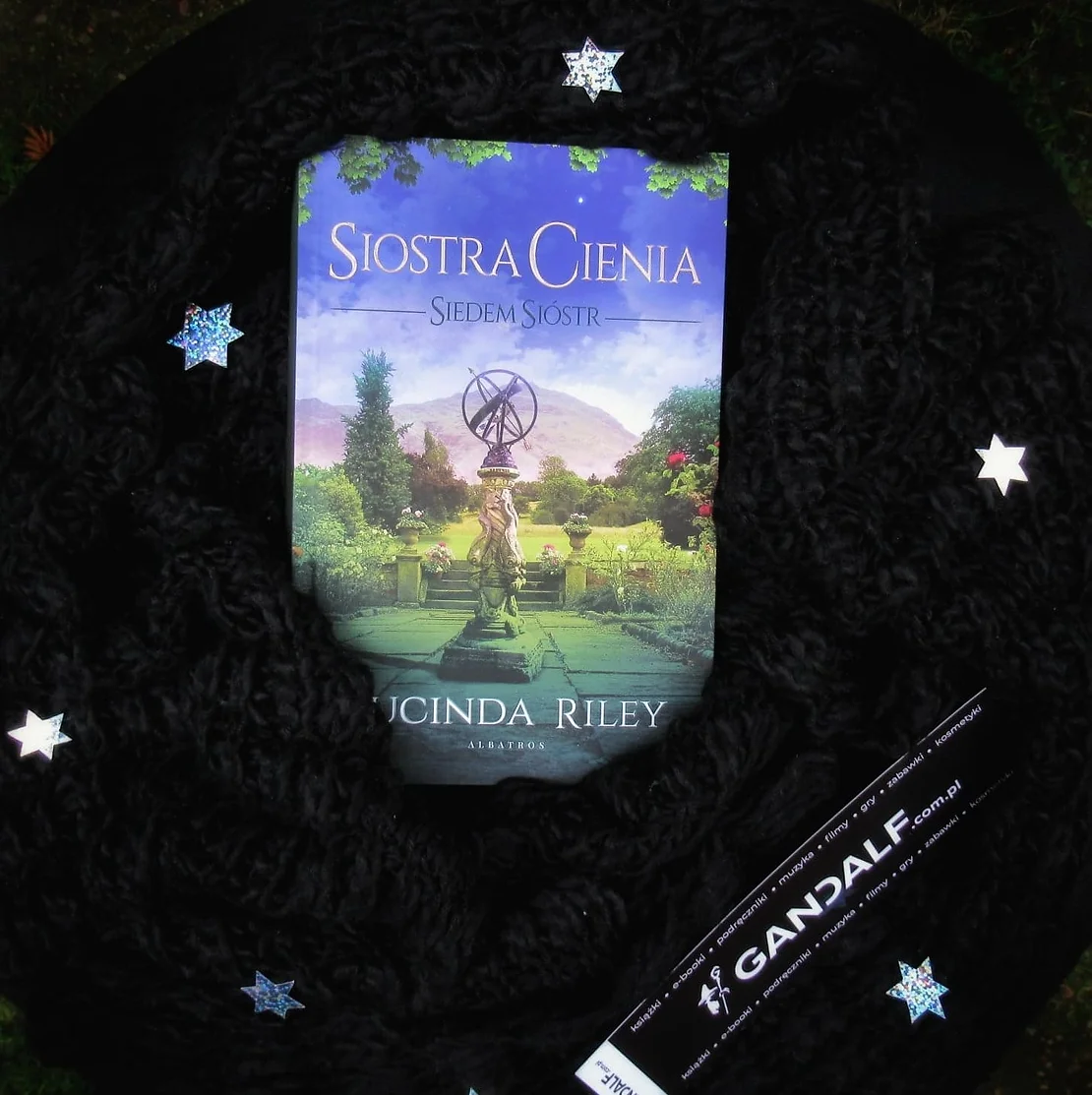 "Siostra cienia" Lucinda Riley