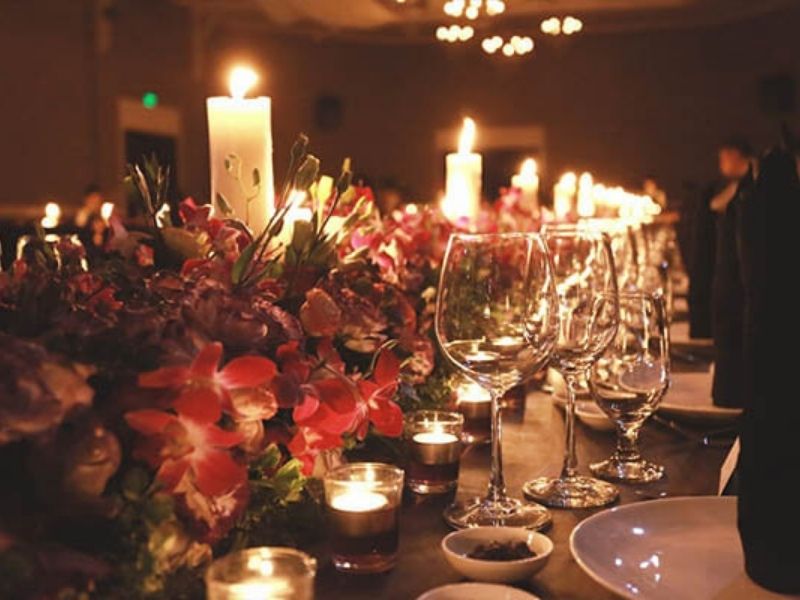 Có rất nhiều gói dịch vụ đám cưới khác nhau được cung cấp bởi các trung tâm tổ chức đám cưới chuyên nghiệp