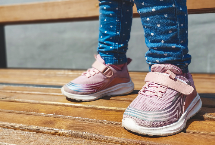 Melhor tenis store infantil para escola