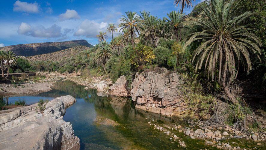 Paradise Valley: natural pools set among cliffs