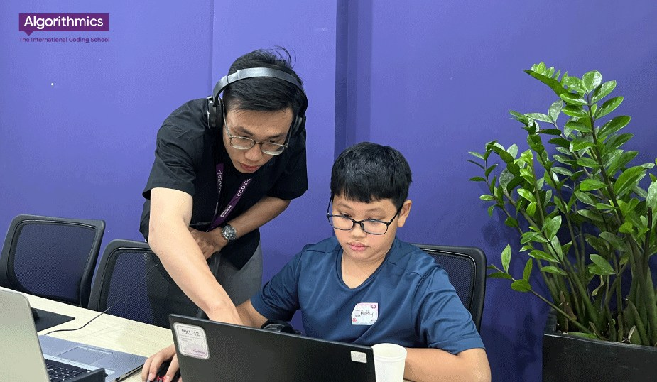coding-for-children-5-0-Algorithmics-Vietnam