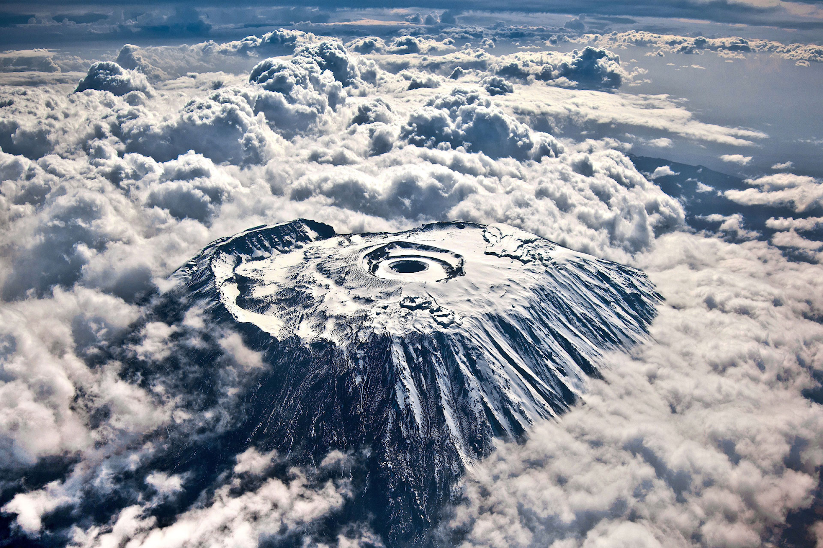 Le mont Kilimandjaro, plus haut sommet d’Afrique