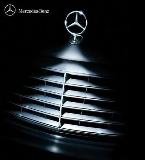 Mercedes Christmas Campaign