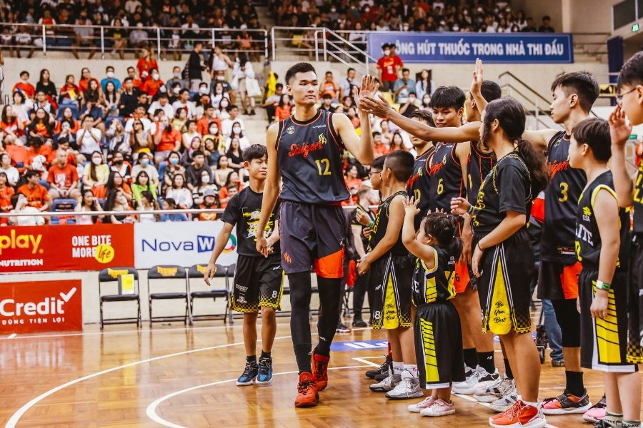 Nguyễn Huỳnh Phú Vinh - Cầu thủ bóng rổ xuất sắc với chiều cao vượt trội