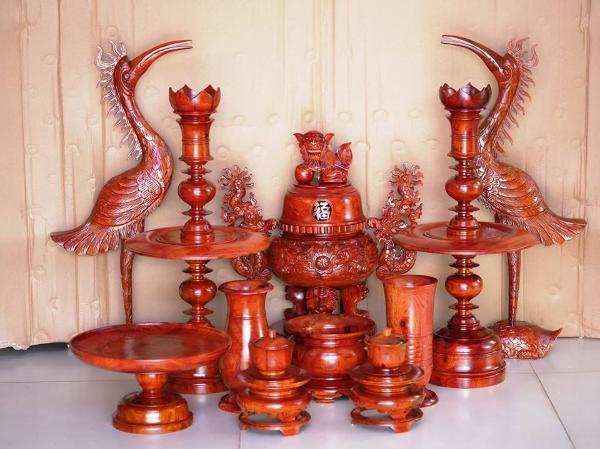 trang trí ban thờ gia tiên, bộ đồ thờ bằng gỗ