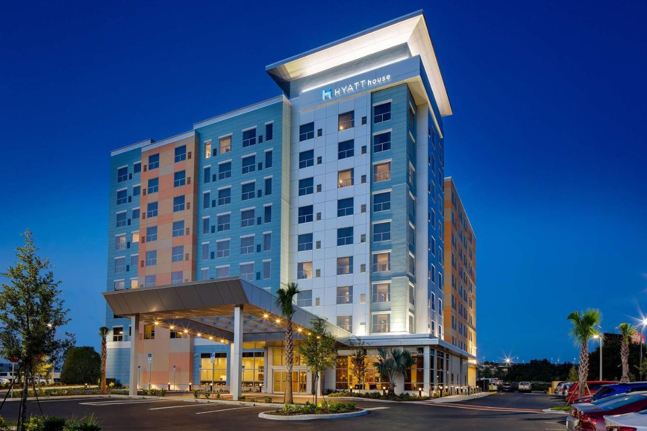 6. Hyatt House across from Universal Orlando Resort