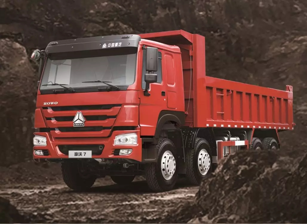 Howo 280. HOWO Sinotruk самосвал. Sinotruk HOWO грузовик. HOWO Sinotruk самосвал 2020. HOWO 8*4.