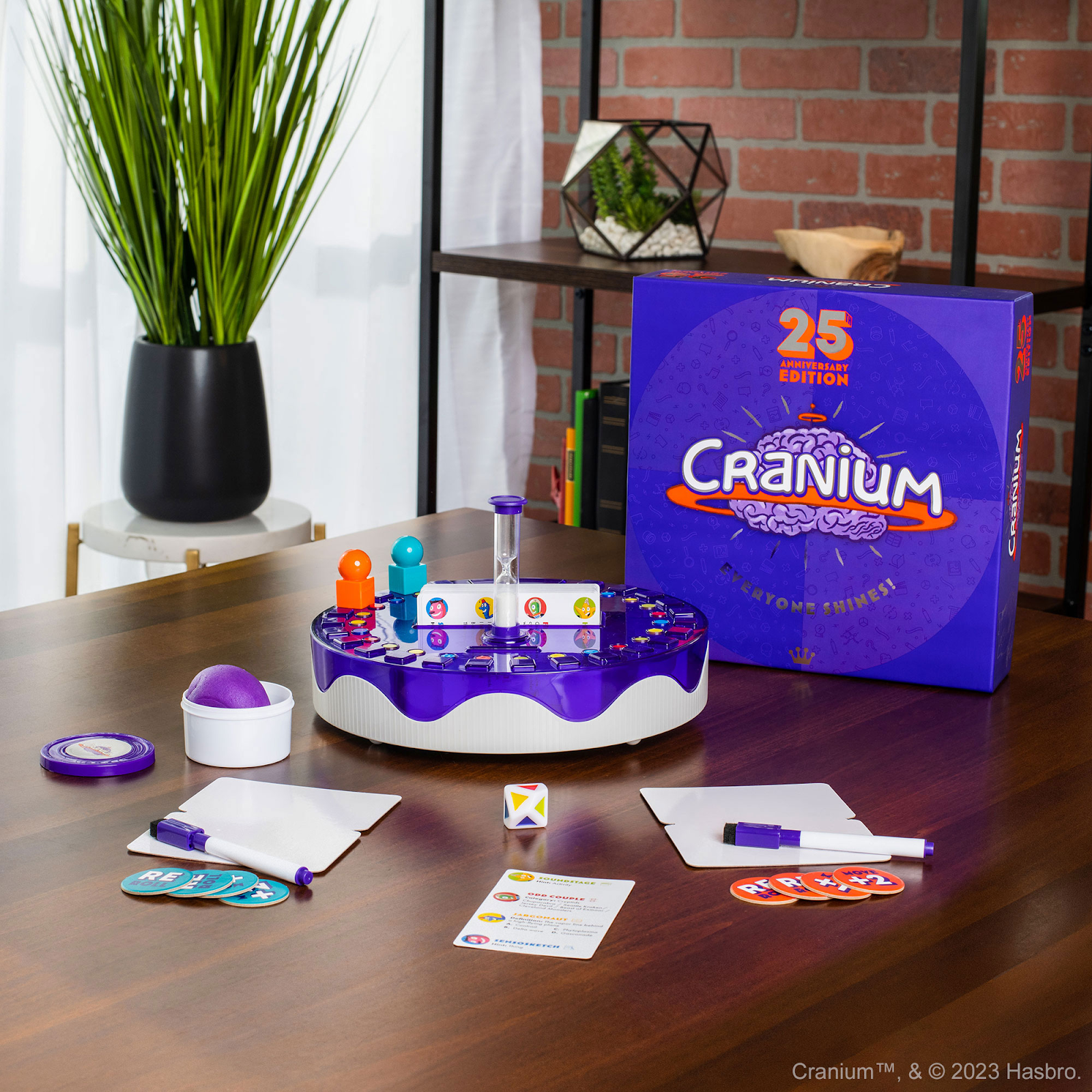 A picture of the board game Cranium.