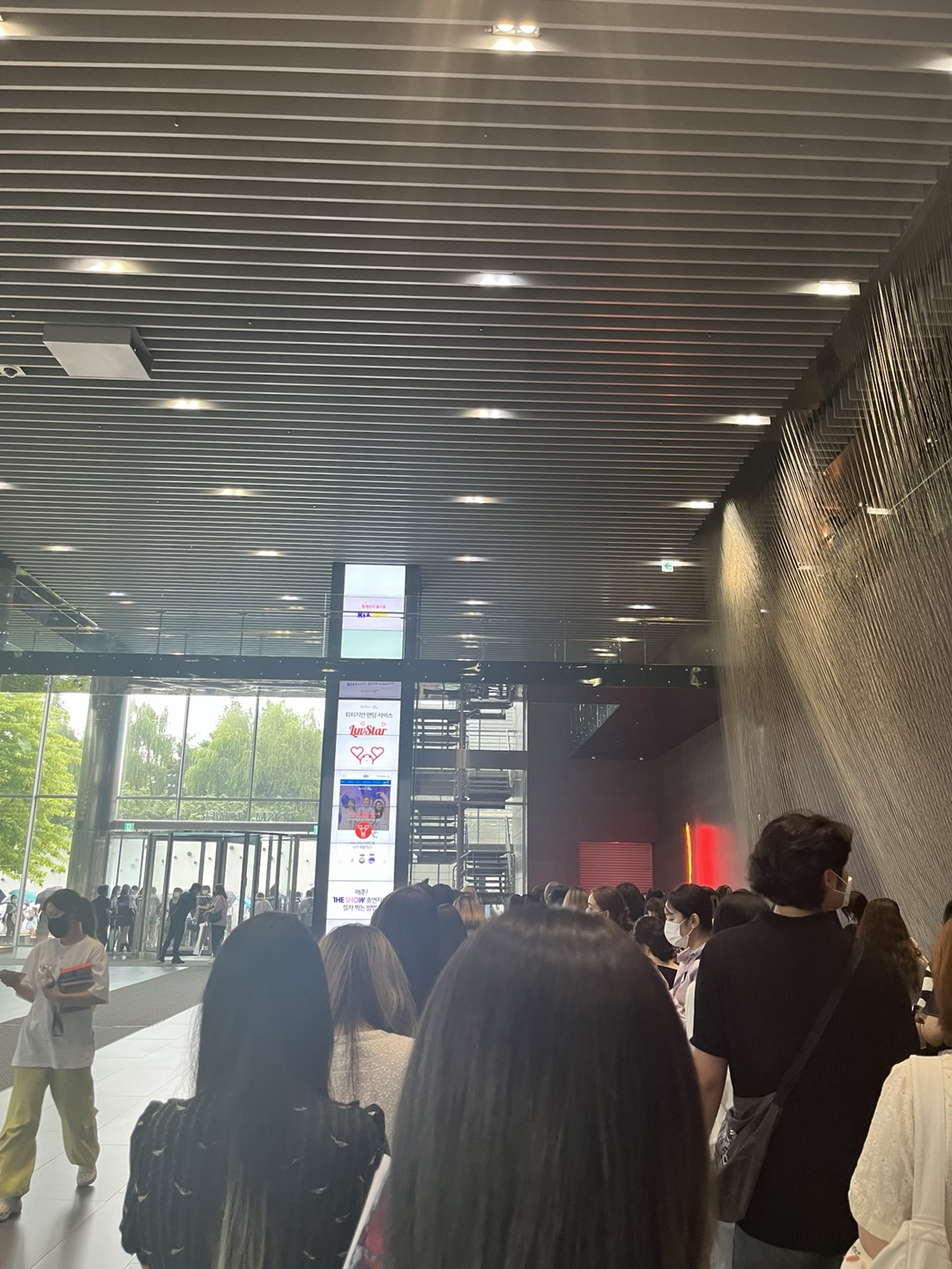 あなたの推しに会える方法教えます。韓国アイドルの出待ちスポット5選