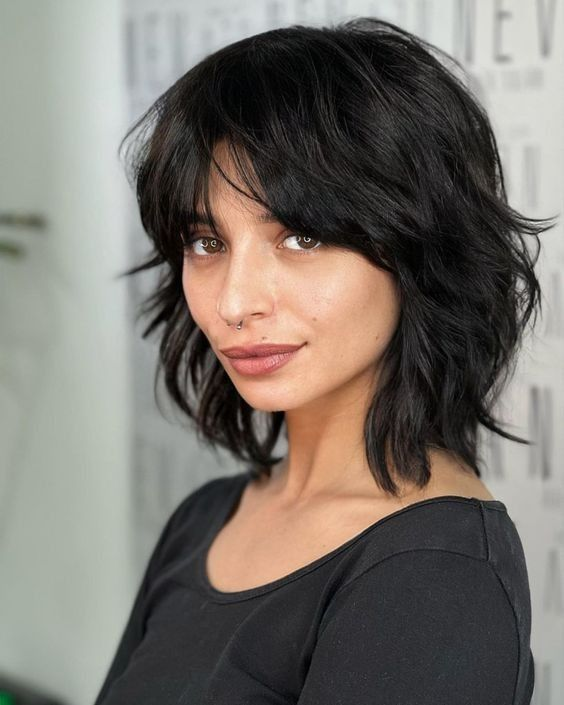 Picture of a lady rocking the iconic tousled short hair