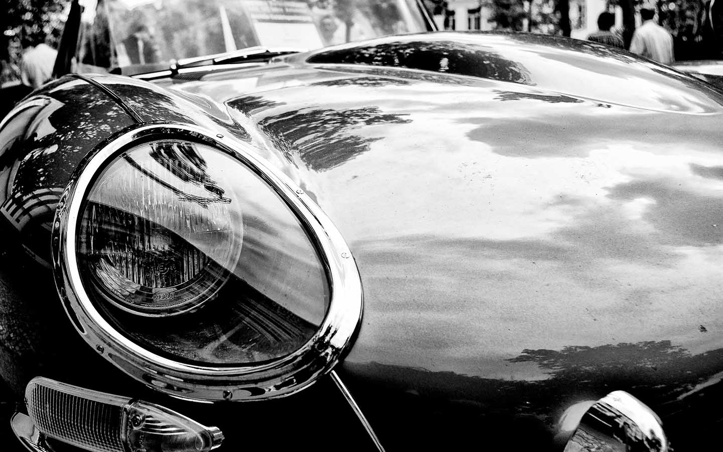 The history of jaguar e-type is a tale of craftsmanship and exclusivity