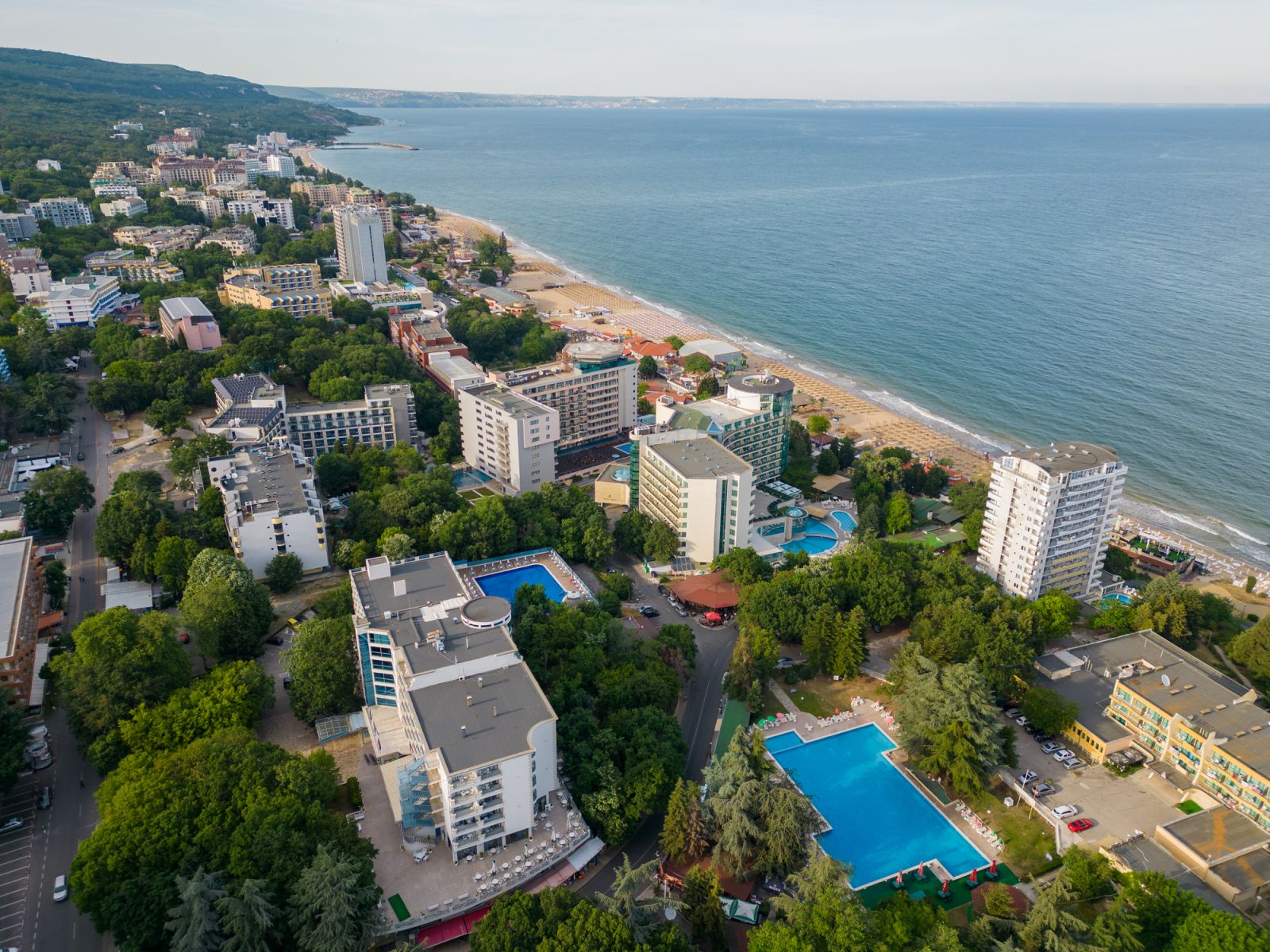 купить квартиру на Золотых песках