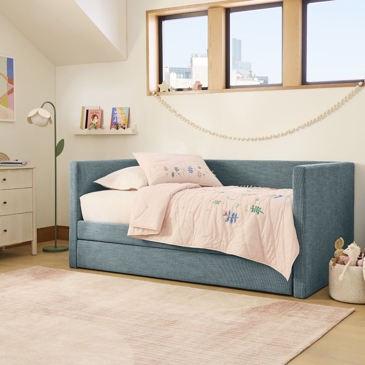Carter Square Daybed w/ Trundle from West Elm