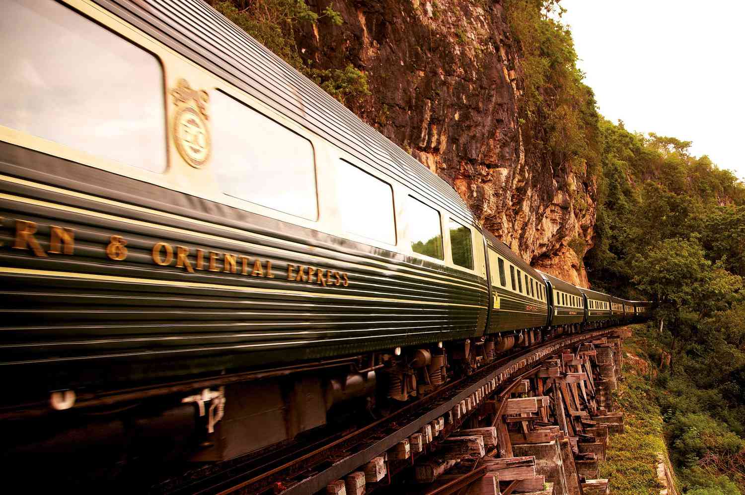 Top End Transport Luxe Rides