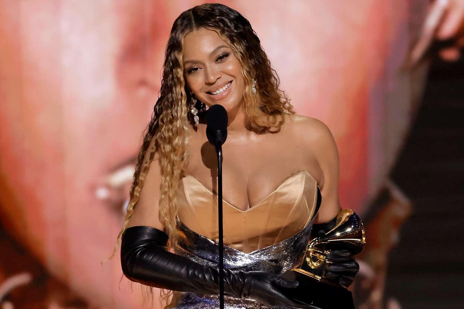Grammys 2023: Beyoncé Gets Emotional as She Breaks All-Time Record