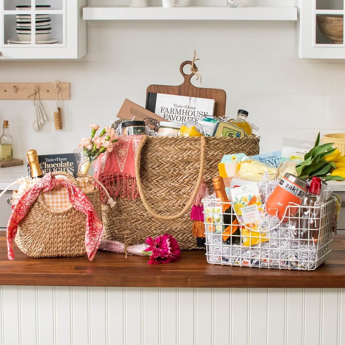 DIY Gift Basket - The Greatest Gift for Best Friend