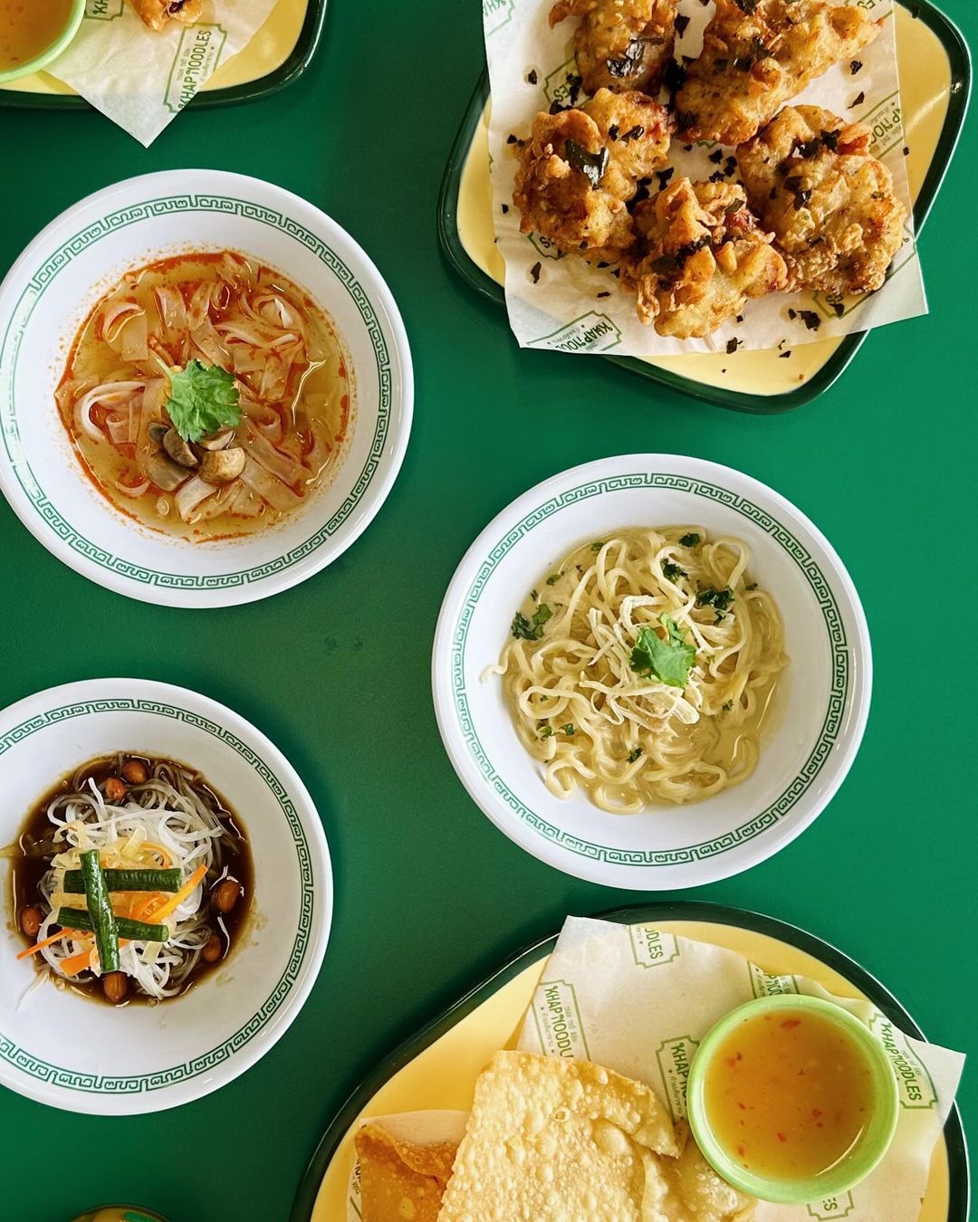 tempat kuliner hits bandung Khap Noodles