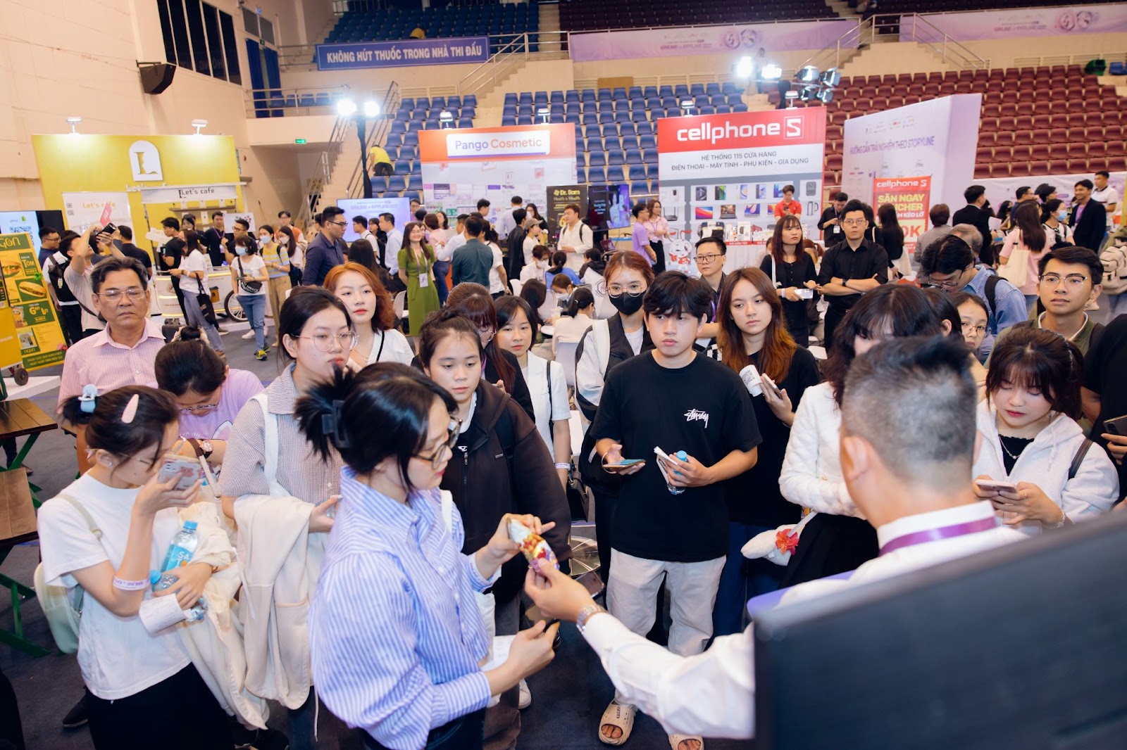 Triển lãm tương tác The Master Channel - Season 5: Khi công nghệ được trình bày trong “Trường Tiểu Học”