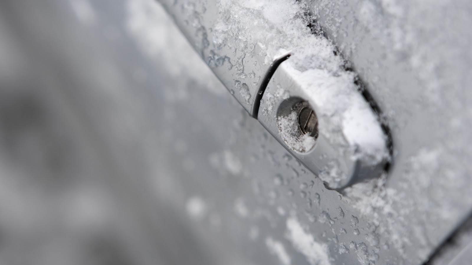 A frozen lock that needs car lock repair