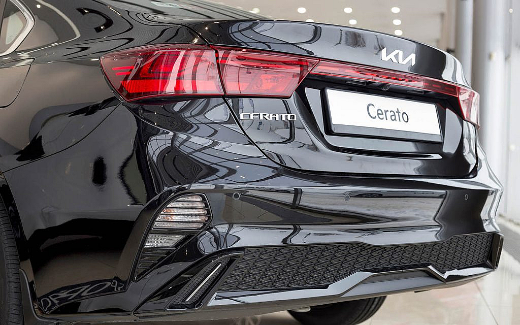 The Kia Cerato is a compact sedan offering efficient handling