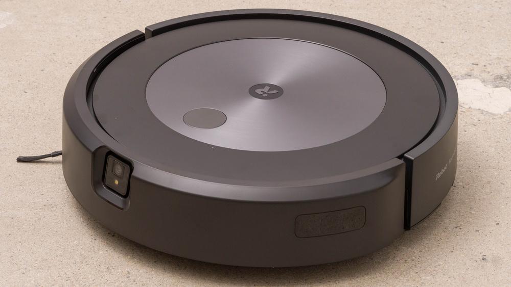 iRobot Roomba j7/j7+ Review - RTINGS.com