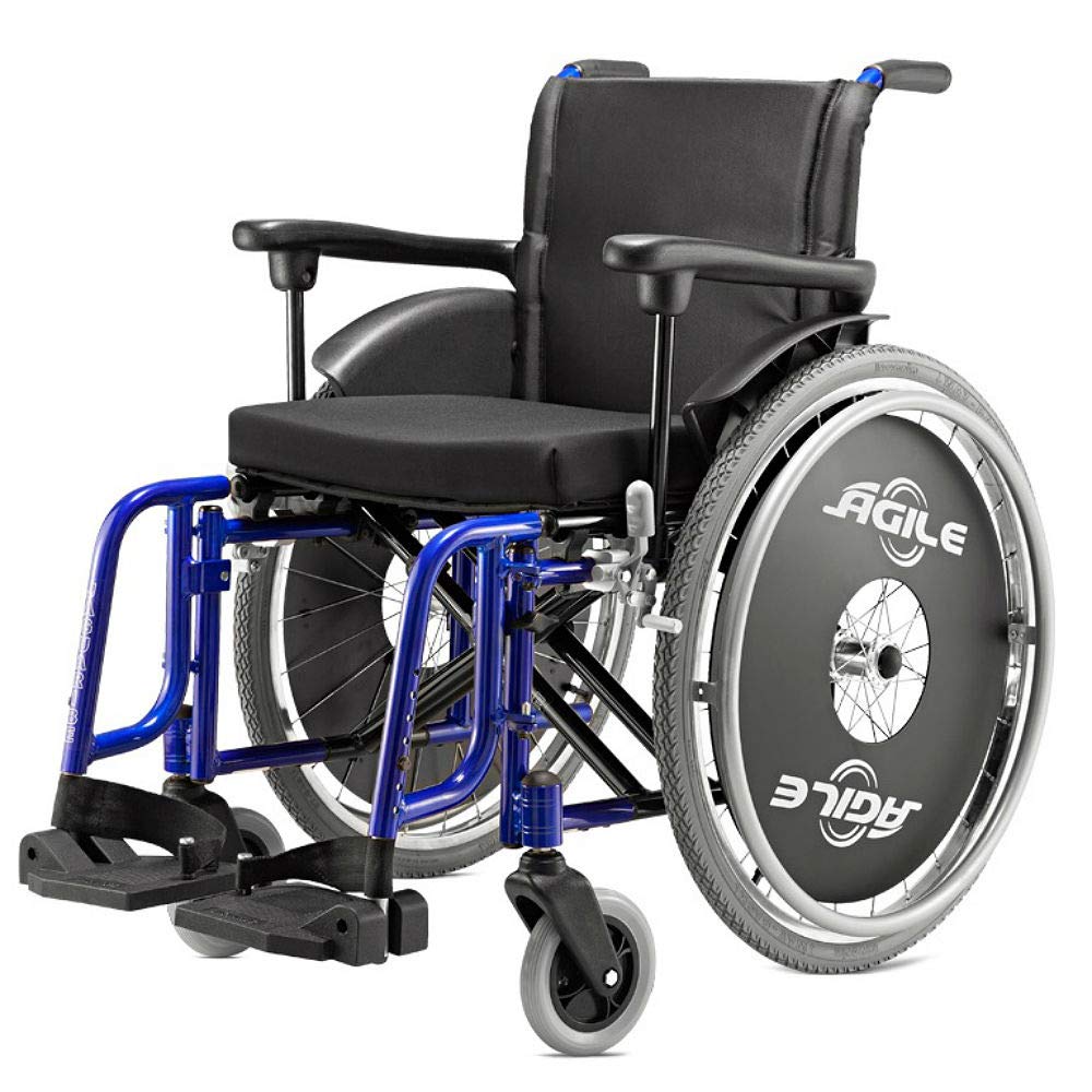 Cadeira de Rodas Ágile em Alumínio Baxmann Jaguaribe Assento 40 cm e Cadeira Preta