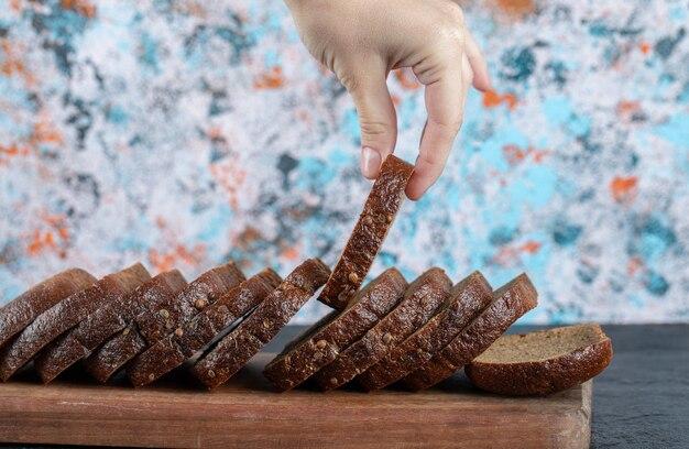 How to Make a Perfect Beef Jerky for Your Active Lifestyle