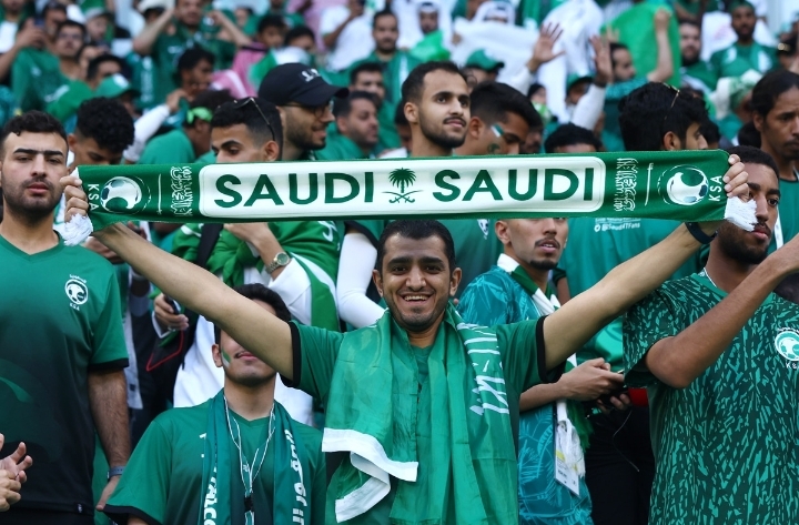 Saudi Arebia football fans