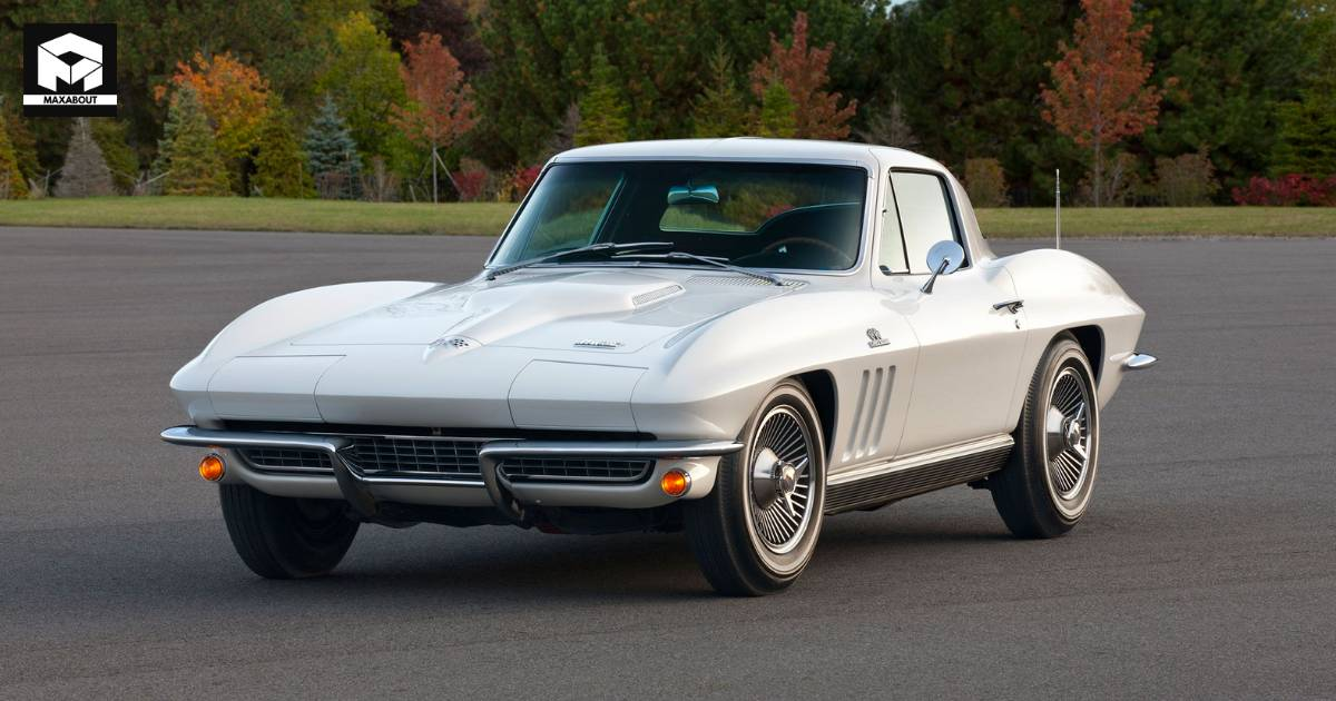 The Top 10 Classic Cars to Restore in 2024 - landscape