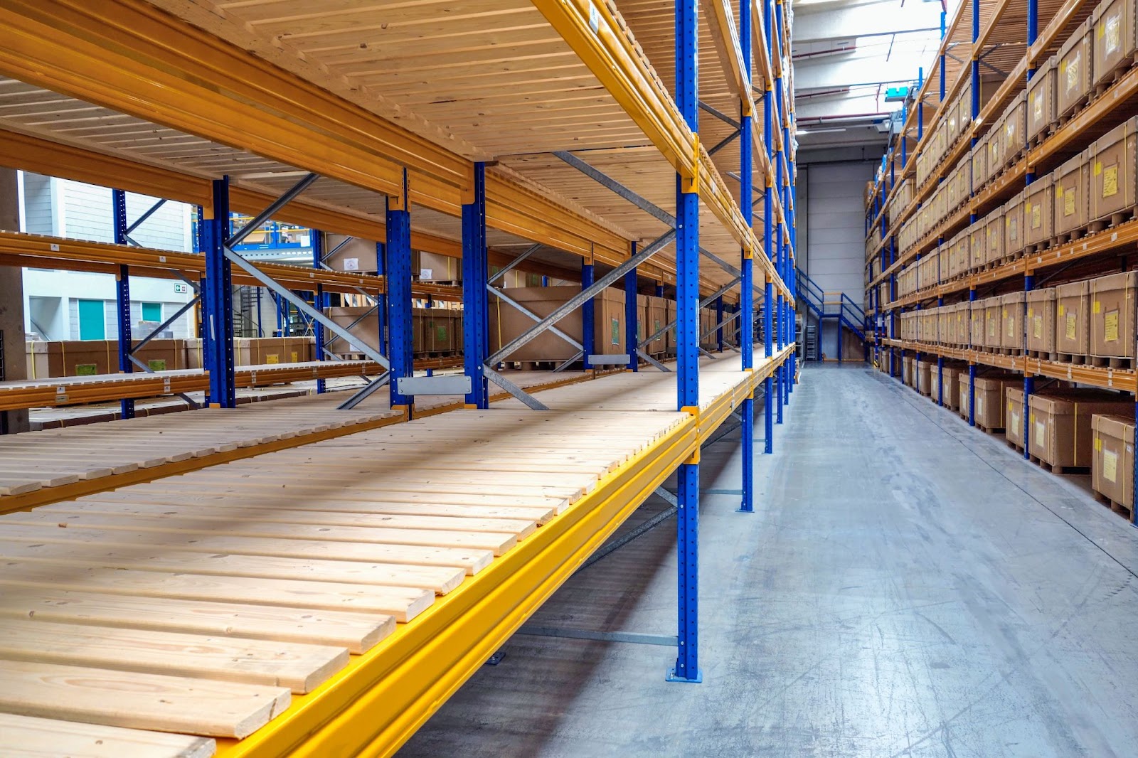 Empty stocks for doors and windows for wholesalers