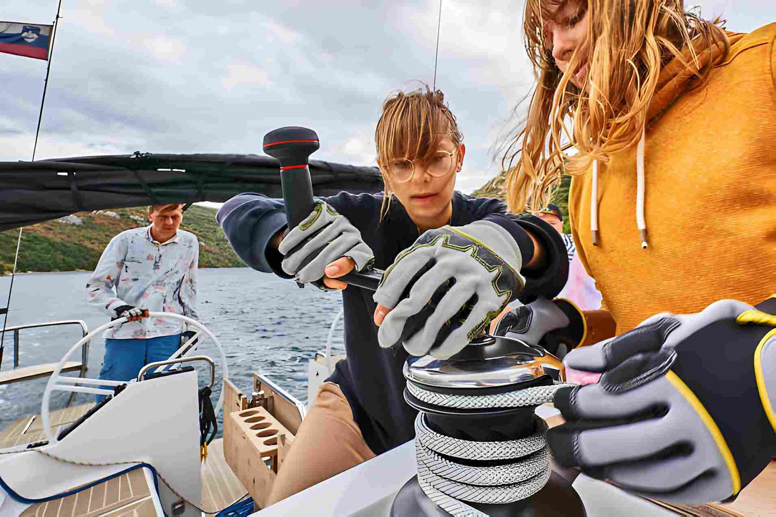 sailing gloves