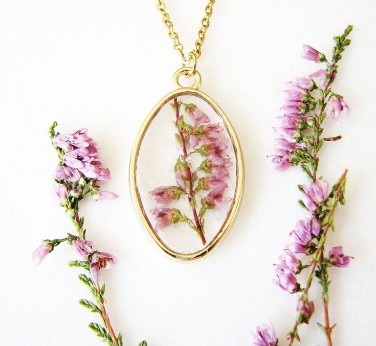 Handmade Jewelry, Pressed Flower Necklace, Heather Jewelry, Resin Pendant  Necklace - Etsy