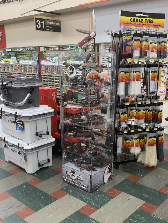 A store with many items Description automatically generated with medium confidence