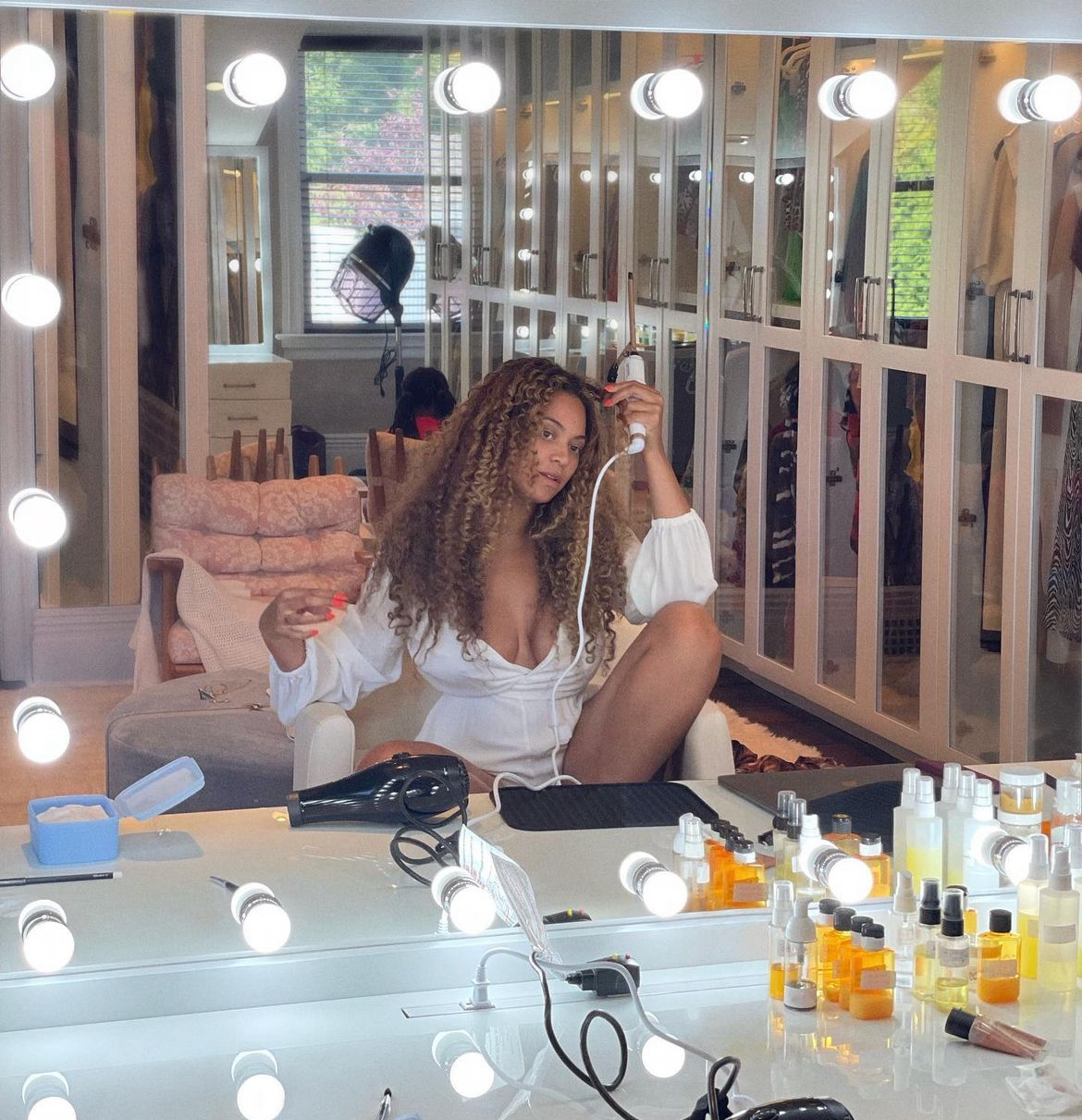 Beyonce Announces New Hair Care Line: “Cécred”