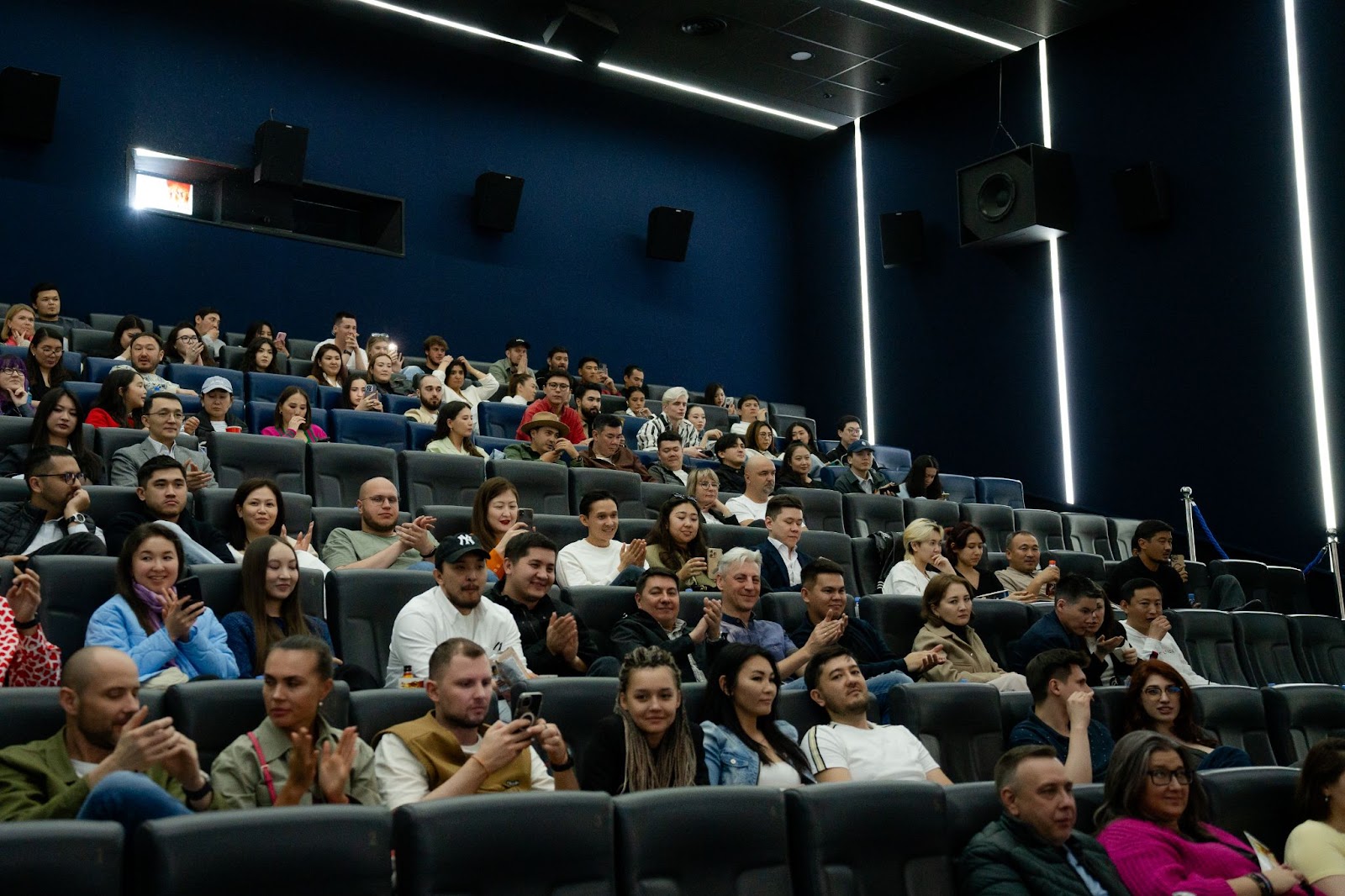 Кинопоиск в Казахстане: новый фильм Гая Ричи выходит в кинопрокат
