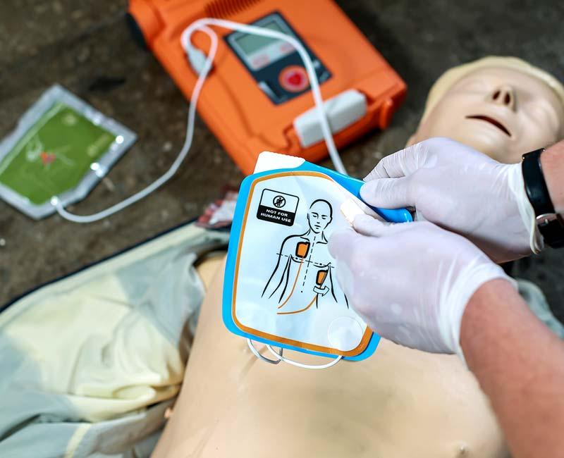 Defibrillator: Types, Uses and Purpose